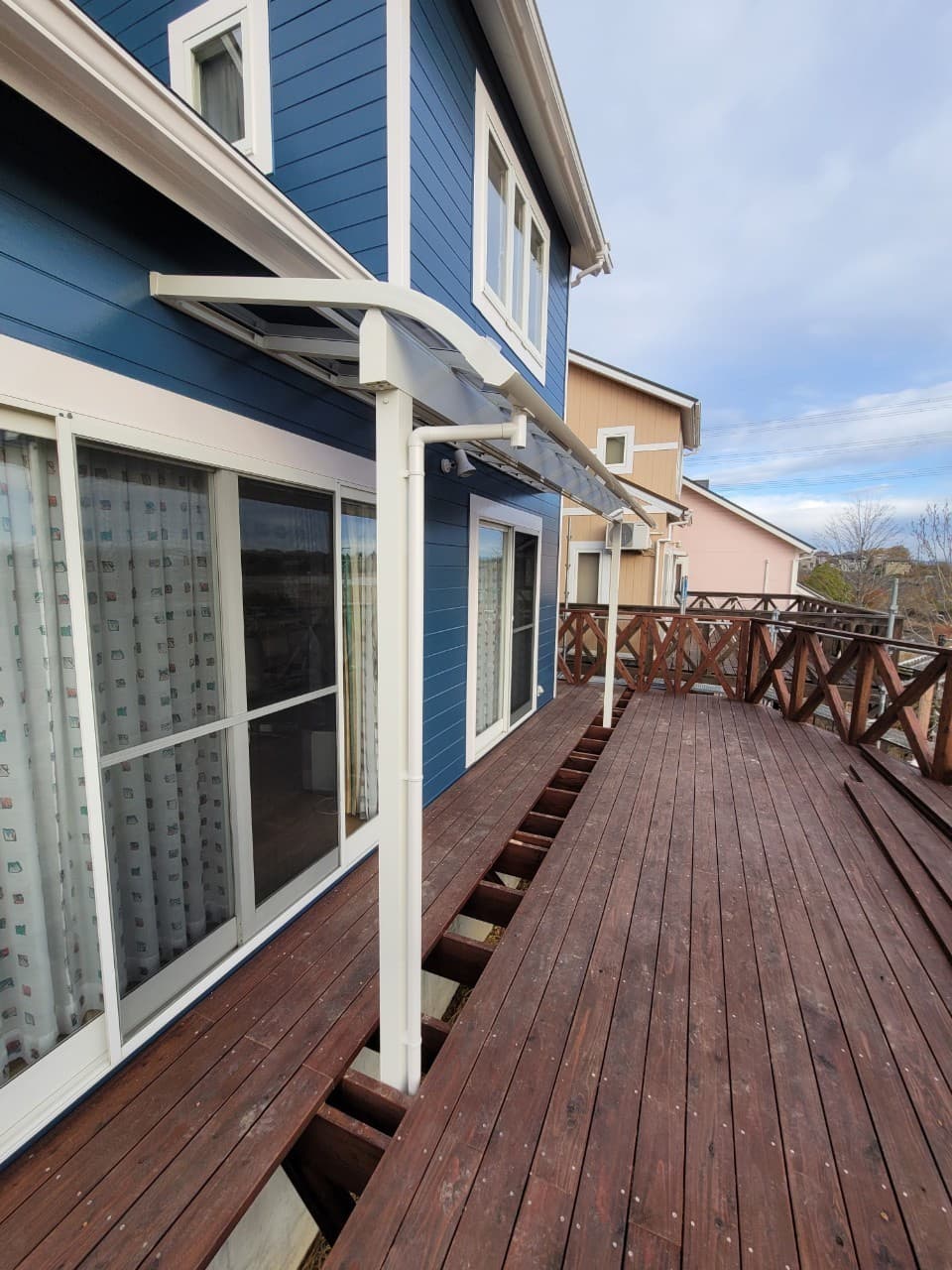 テラス設置 | 名古屋市名東区のエクステリア工事ならイズ美