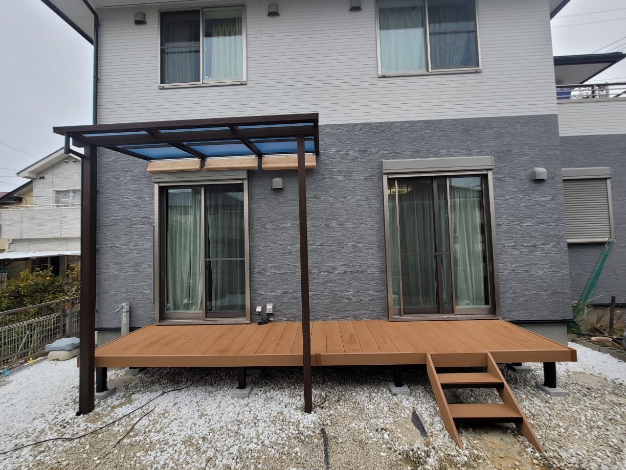 ウッドデッキ・テラス屋根設置 | 名古屋市名東区のエクステリア工事ならイズ美